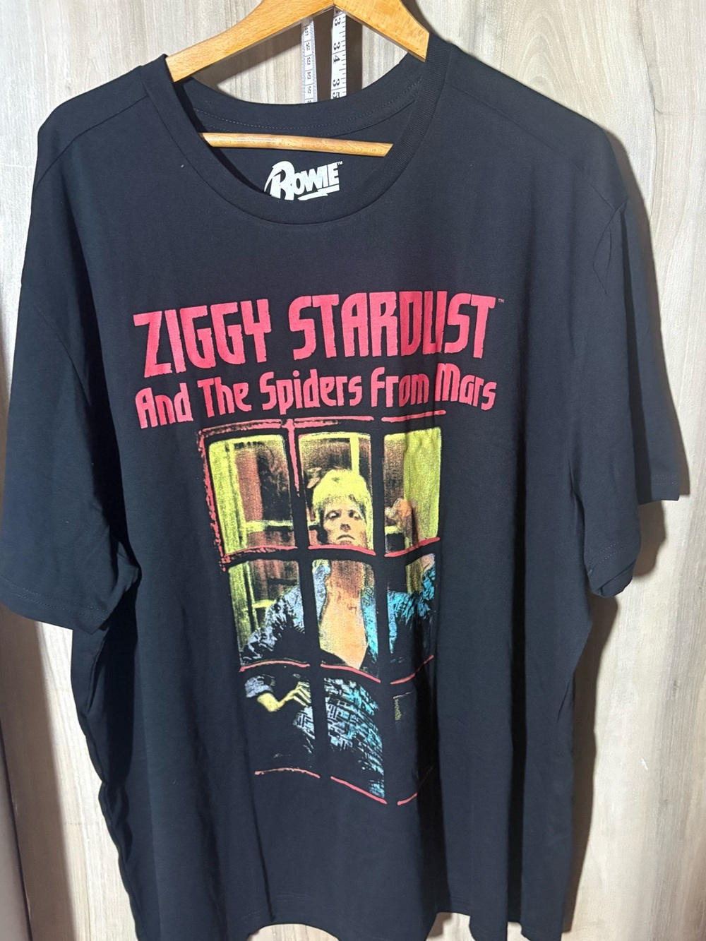 Bowie official merchandise tee